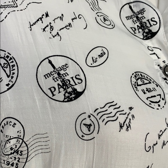 MISHCA Black White Travel Stamp Passport Blouse M - Picture 9 of 9